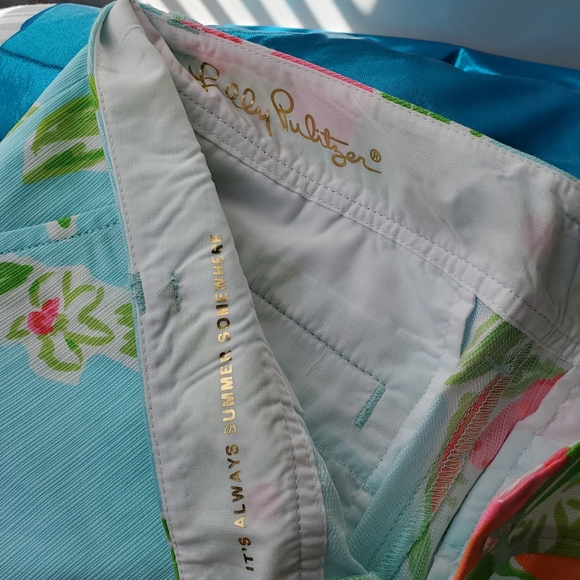 Lilly Pulitzer peach print Callahan Shorts - Picture 4 of 4